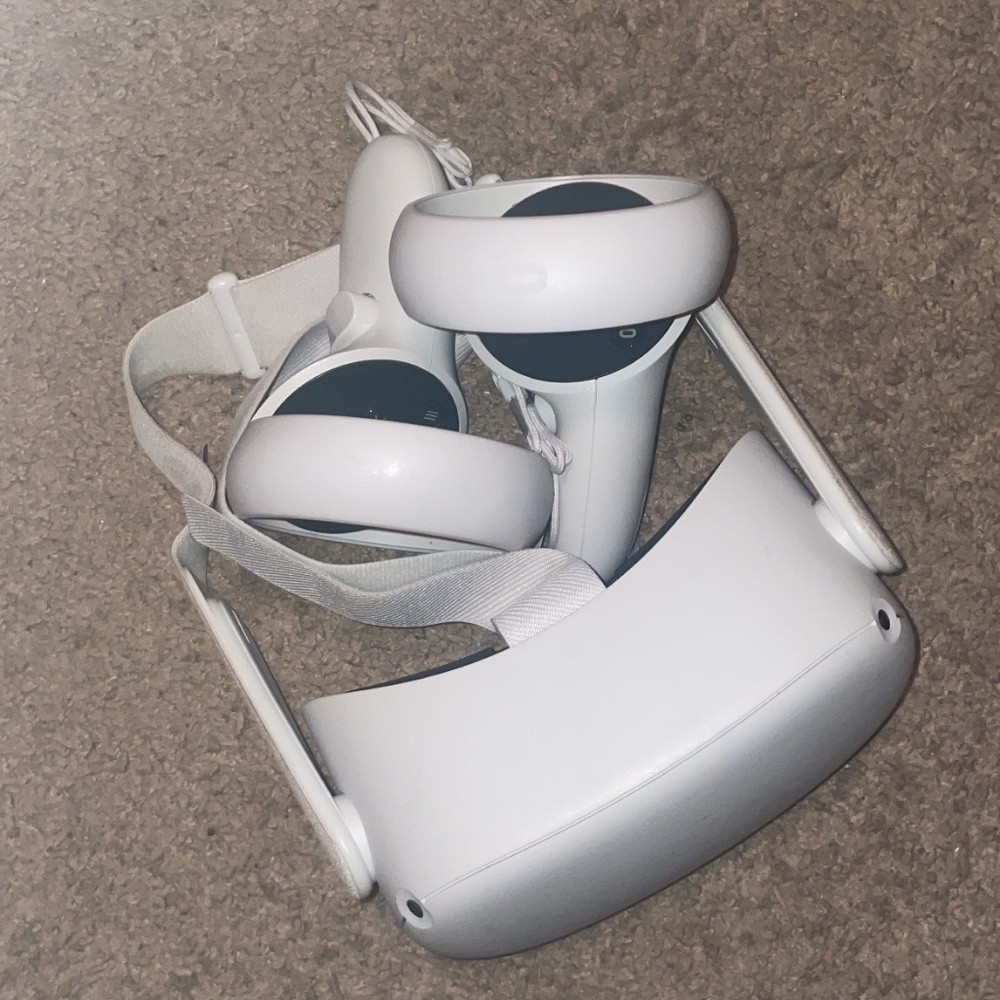 Meta quest virtual reality headset 128GB